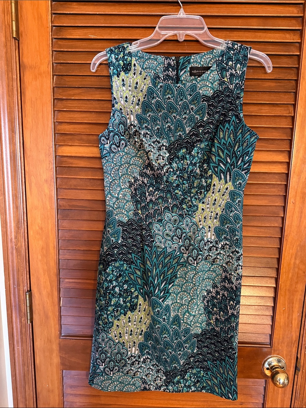 Patterned Sleeveless Sheath Dress